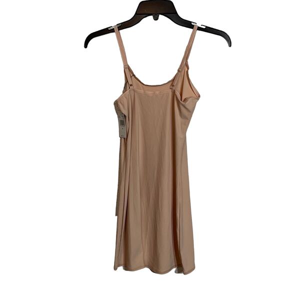 STEVE MADDEN Women's Embossed Stretch Micro Slip SM12120 Tan Medium $72 - Picture 3 of 8